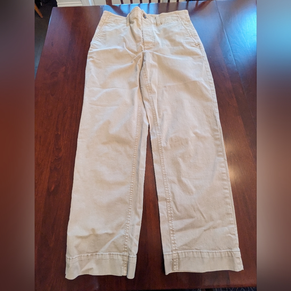 Everlane cropped straight leg ankle pants, size 6 khaki